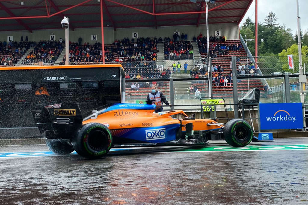 Por: Cortesía Oxxo se estrena como sponsor en la F1