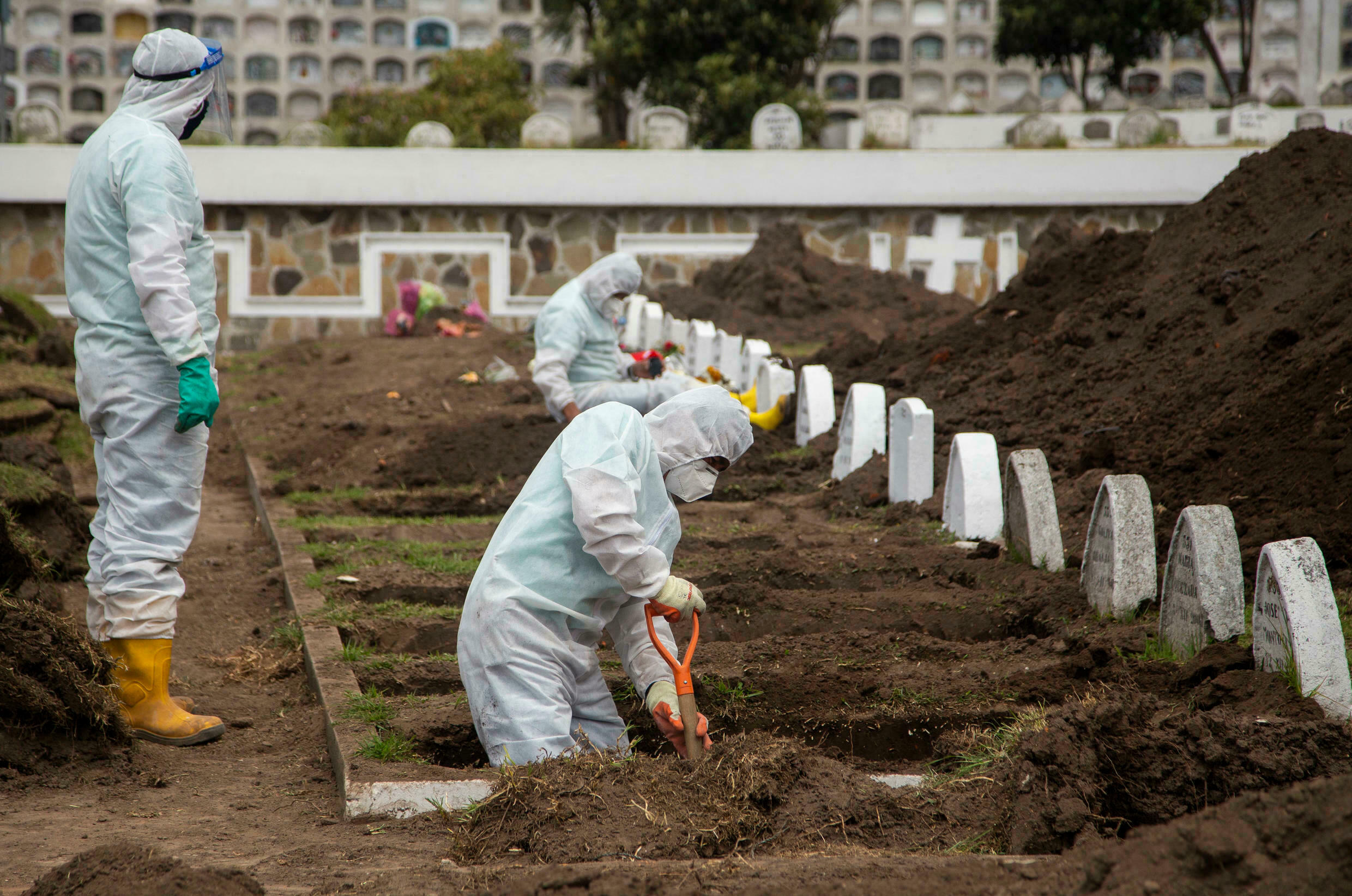 Por: Cortesía El mundo alcanzó en número de muertes por Covid equivalente a la población de Los Ángeles y San Francisco