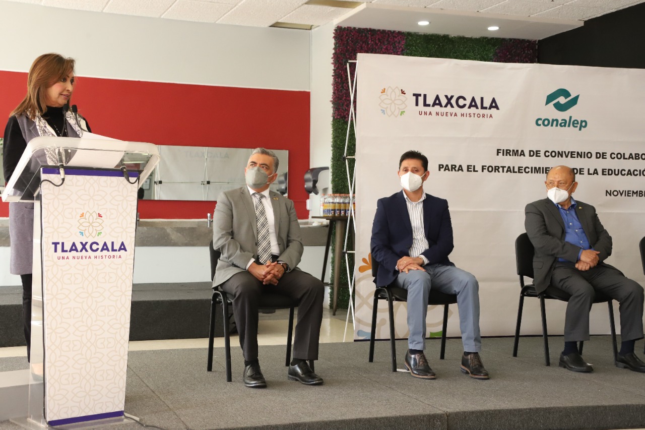 Encabeza Lorena Cuéllar Cisneros firma de convenio entre el CONALEP y la empresa COINDU