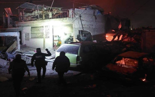 Por: Cortesía Aún hay cinco personas intubadas por explosión de Xochimehuacan