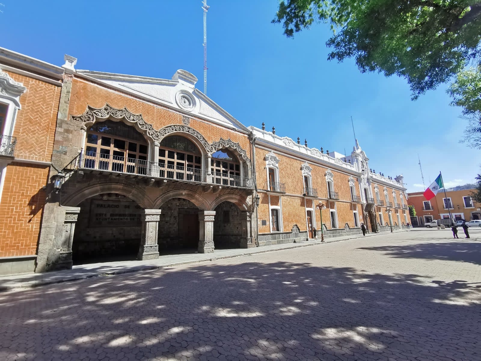 Por: Cortesía Contratos por confianza en Tlaxcala, mayor a otros estados