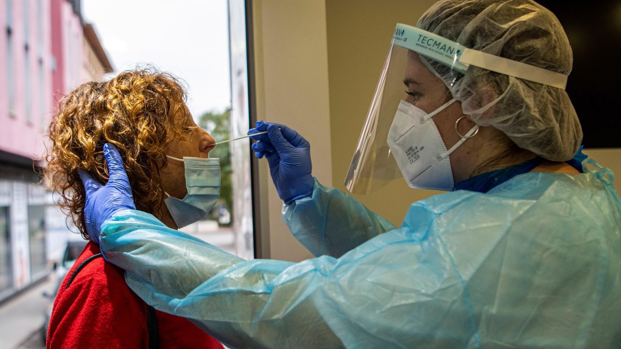 Por: Cortesía Europa enfrenta otra ola Covid con un repunte de casos que nuevamente rompe récord