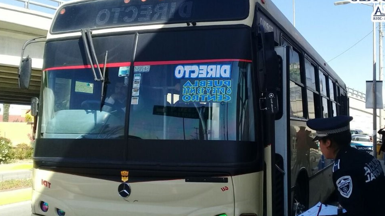 Por: Cortesía Asaltan a pasajeros de la Ruta Directos de Cholula