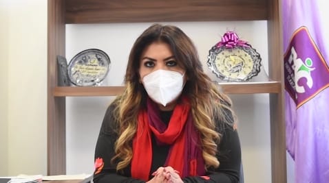 Por: Cortesía Se recupera Alejandra Ramírez de Covid-19, regresa a labores