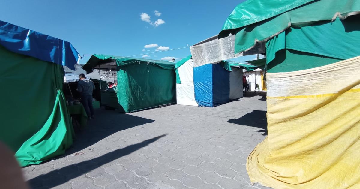 Por: Cortesía Artesanos de la capital de Tlaxcala inconformes respuesta de alcalde