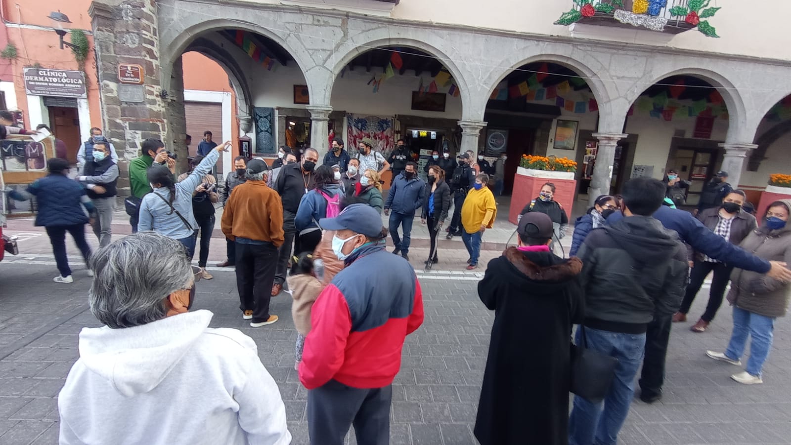 Por: Cortesía Docentes se manifiestan, piden atiendan sus solicitudes