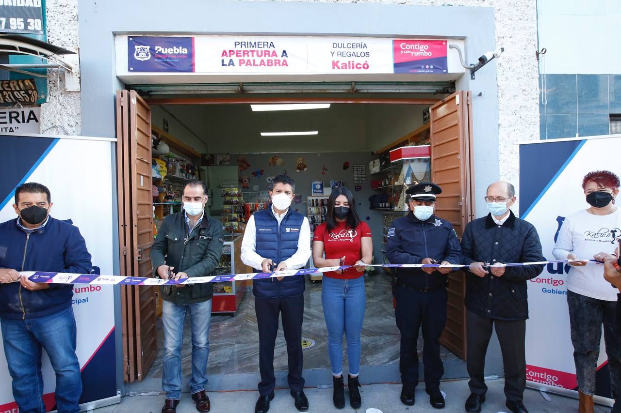 Por: Cortesía Ayuntamiento inicia reactivación económica con "apertura a la palabra"