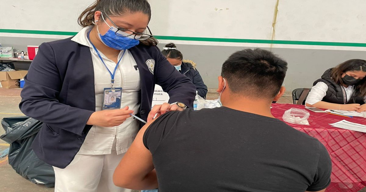 Por: Cortesía Tlaxcala primer Estado en vacunación contra Covid 19, en personas de 15 a 17 años