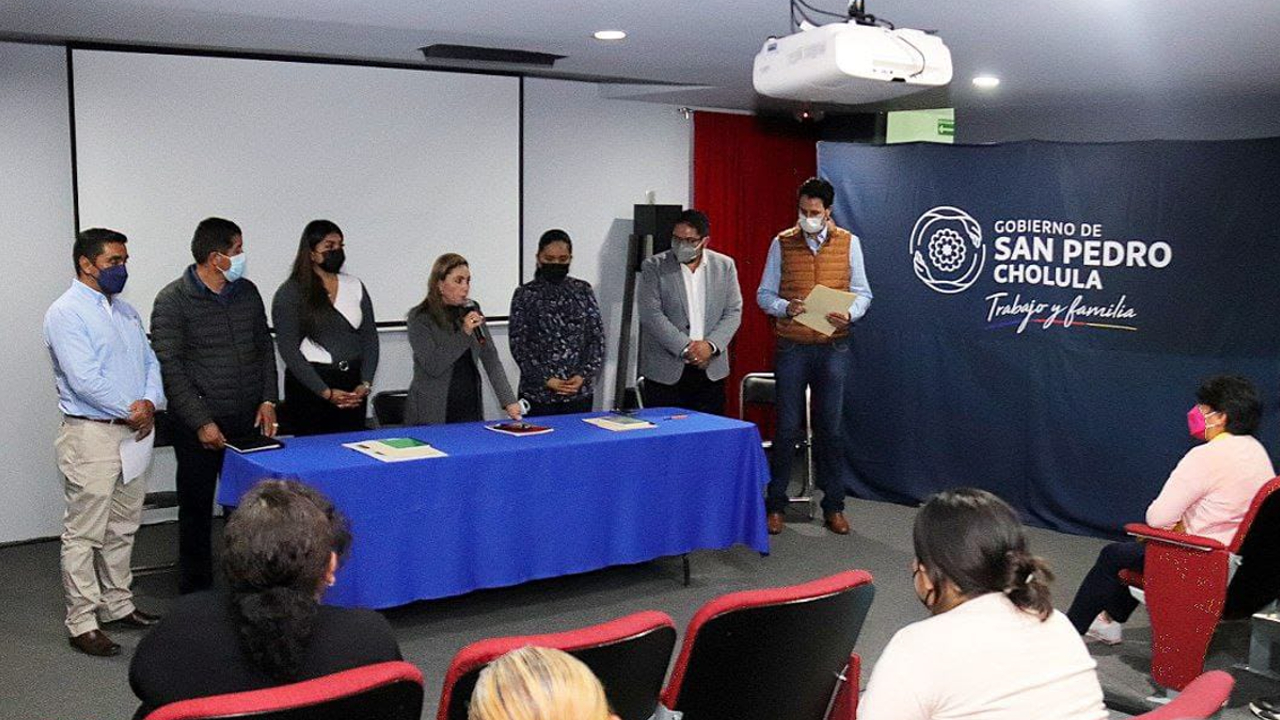 Por: Cortesía Ayuntamiento de San Pedro Cholula habría acordado la instalación de comerciantes ambulantes en el Parque de la Niñez