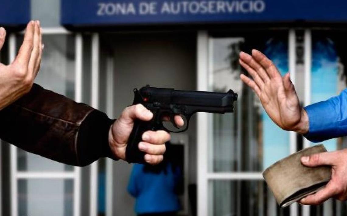 Por: Cortesía Ladrones despojan a cuentahabiente de un millón de pesos en Santa Cruz Buenavista