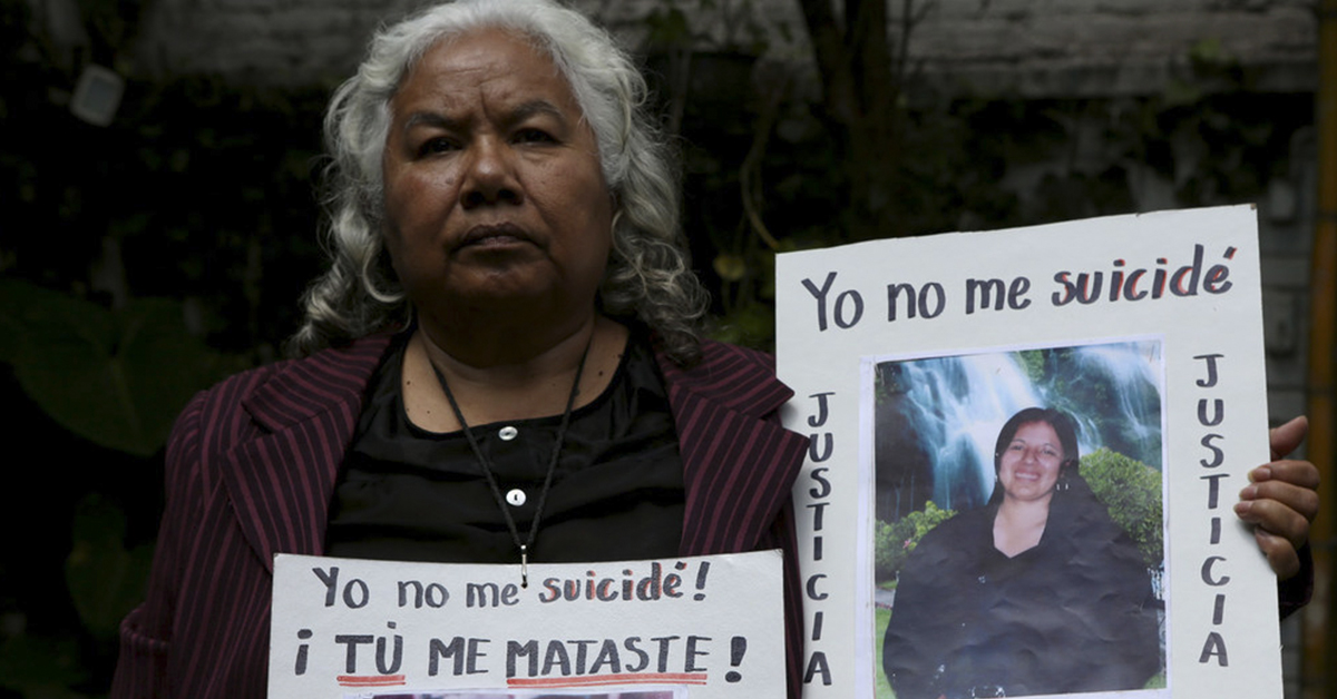 Por: Cortesía Irenea Buendía llevó el feminicidio de su hija a la SCJN; el estado investigaba la muerte como "suicidio".