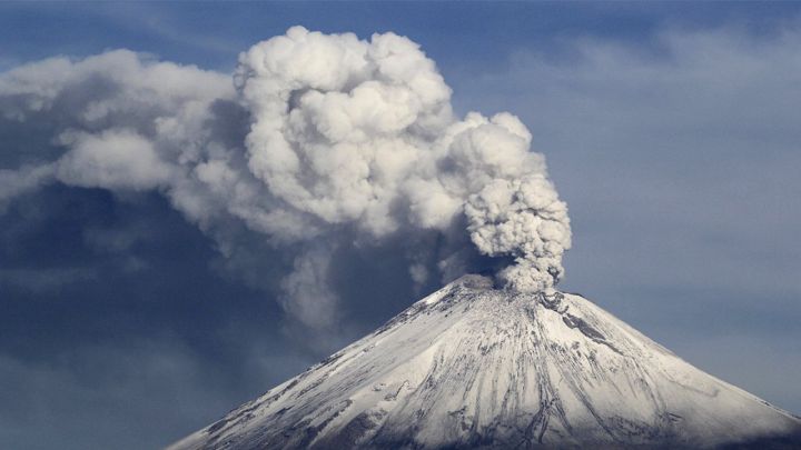 Por: Cortesía Intensa actividad volcánica durante 24 hrs; Popocatépetl emite 16 exhalaciones y un sismo