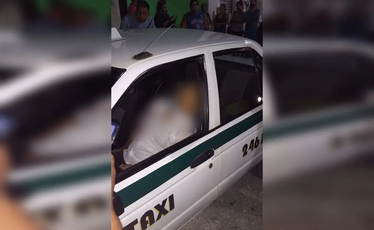 Por: Cortesía Taxista muere al impactarle una bala perdida de asaltantes