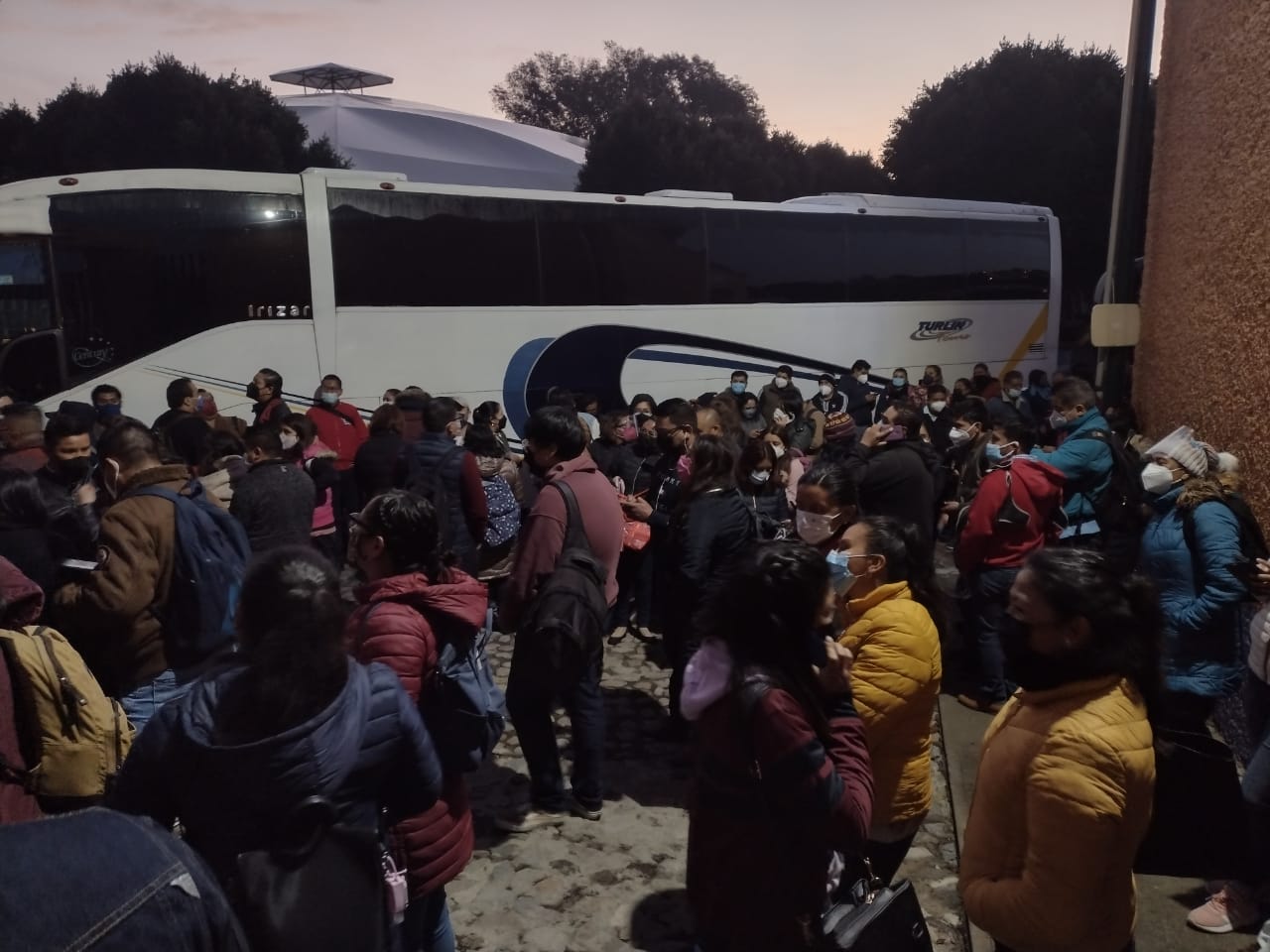 Por: Cortesía Docentes se manifiestan en Tlaxcala, reprochan reducción de transporte