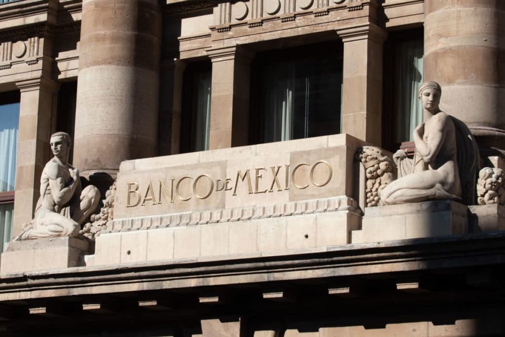 Por: Cortesía Banxico Elevó el pronóstico de inflación a 6.2 %