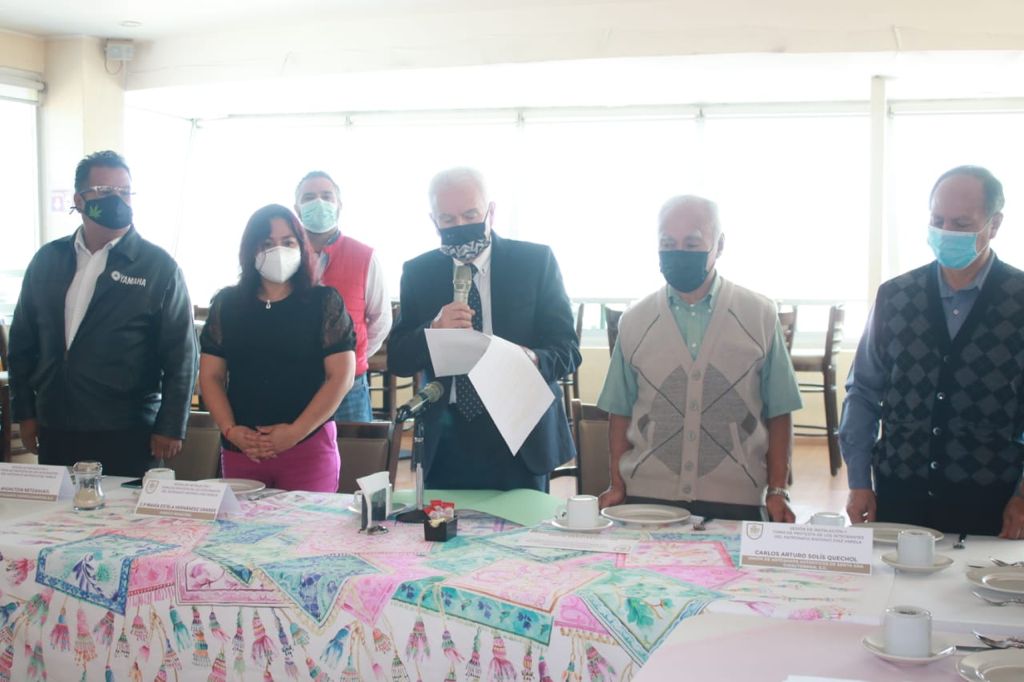 Por: Cortesía Toma protesta patronato de artesanos “Antonio Díaz Varela” en Chiautempan