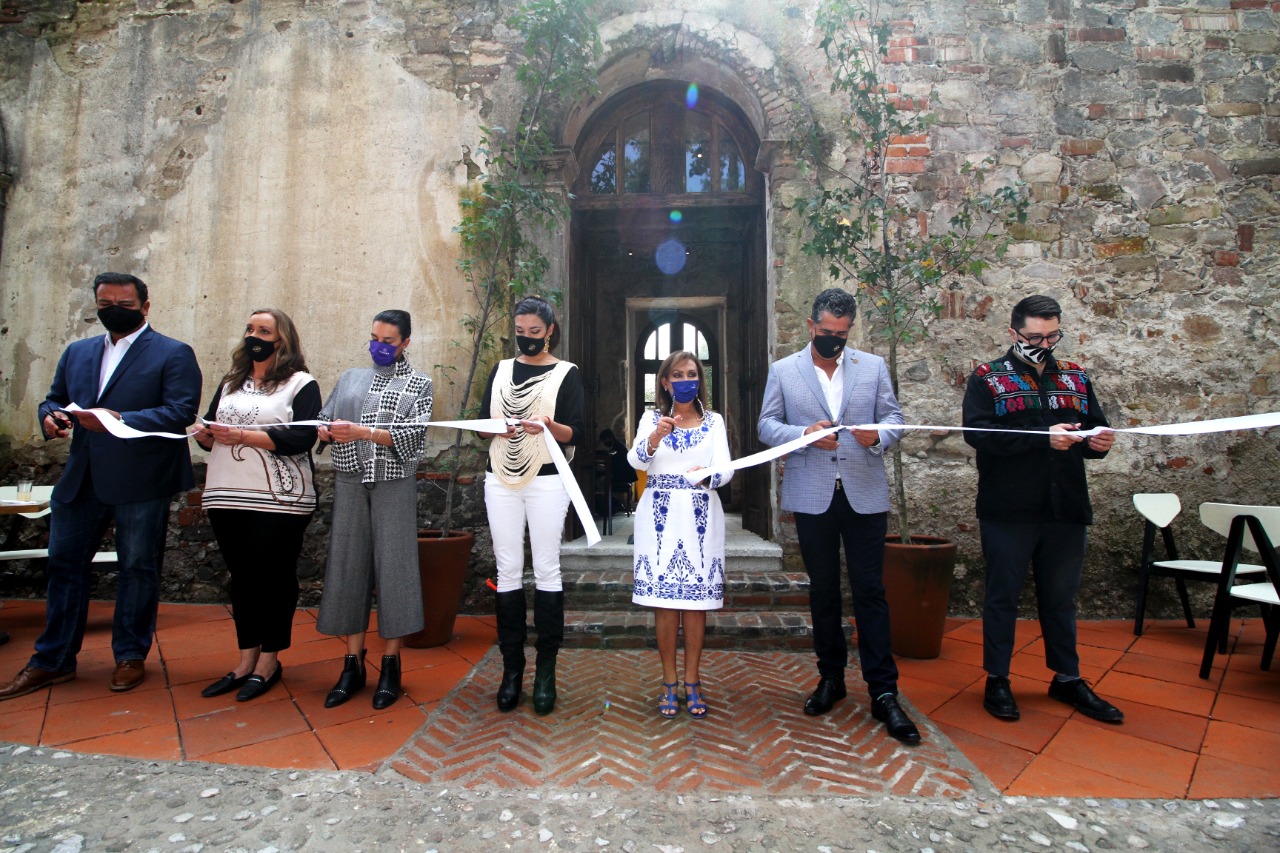 Por: Cortesía Inauguró gobernadora Lorena Cuéllar exposición “La Talavera Triana” y Centro Cultural en Val’quirico