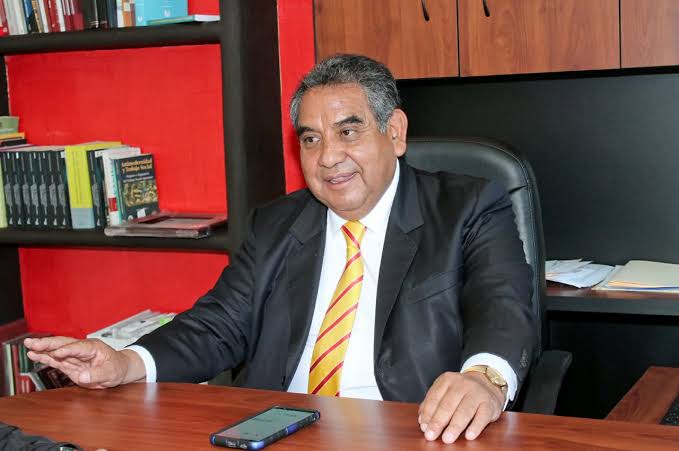 Por: Cortesía Fallece por Covid-19 secretario de Autorrealización de la UATx