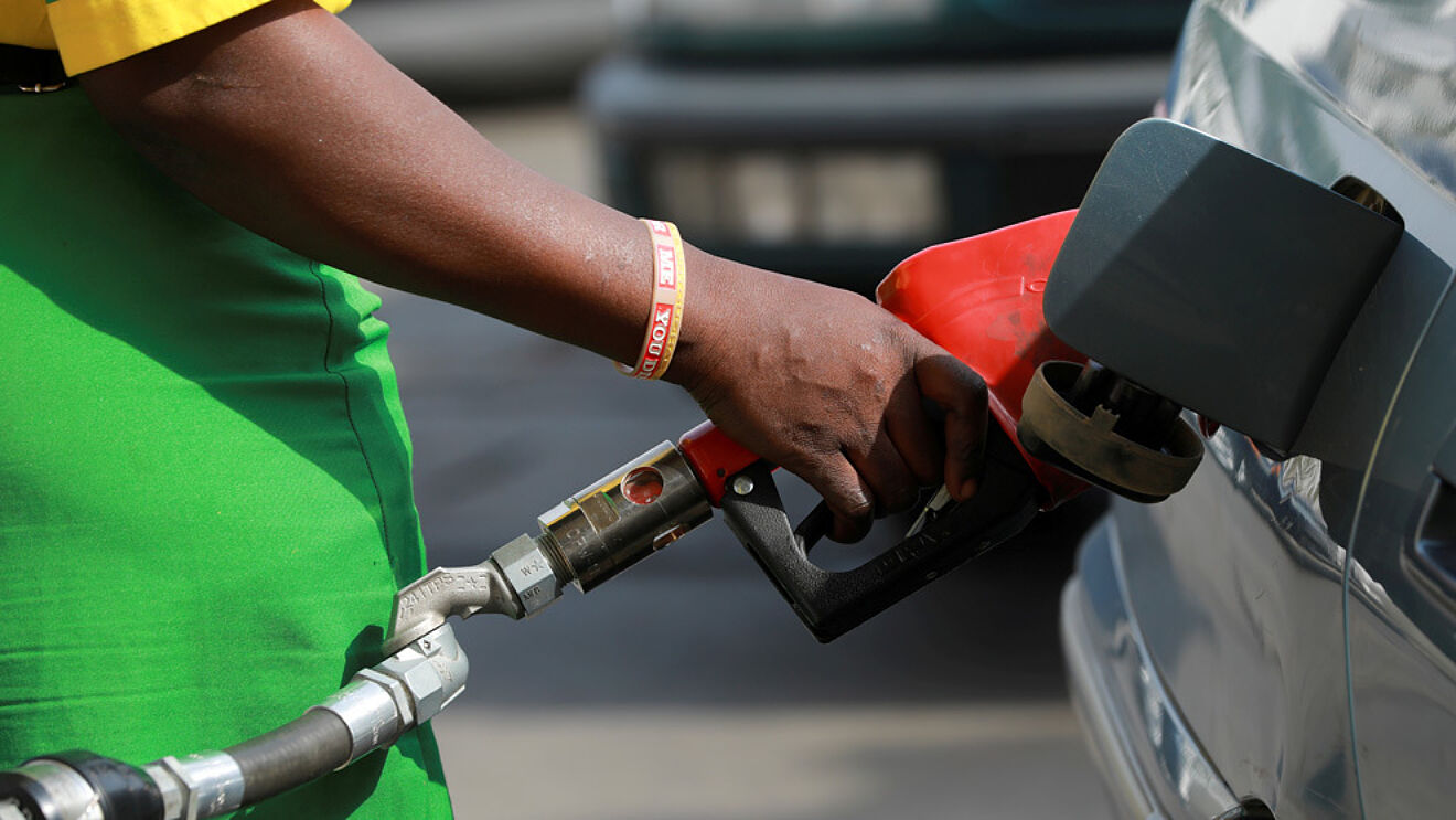 Por: Cortesía Hacienda Eleva estímulos fiscales para combustibles; casi 1 peso de IEPS en gasolina 'roja'