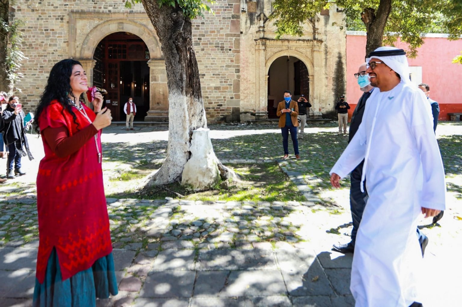 Por: Cortesía La secretaria Alejandra Frausto recibe en Tlaxcala al embajador de Emiratos Árabes Unidos