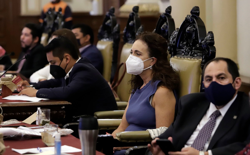 Regidores aprueban solicitud de licencia de Augusta Díaz de Rivera