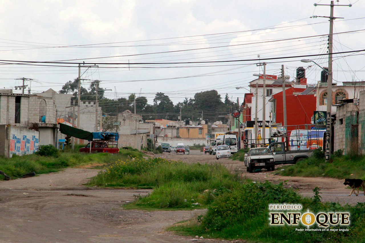 Por: Alex Muñoz Esta administración ha regularizado más predios que los cuatro gobiernos anteriores: Edgar Damián Romero