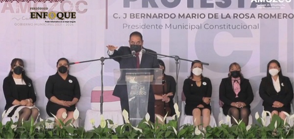 Por: Marisol O Mario de la Rosa rinde protesta como presidente municipal de Amozoc tras su reelección