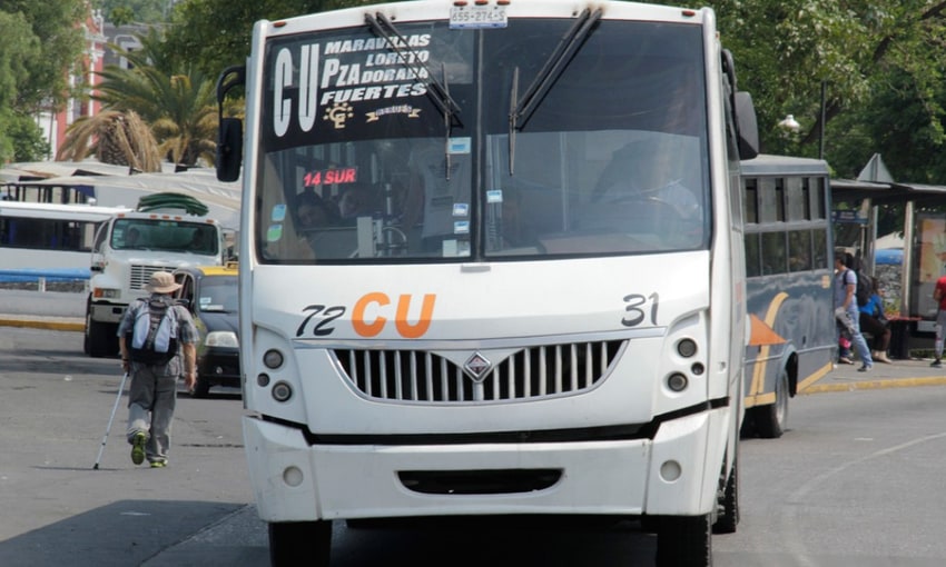 Por: Cortesía ¡3 heridos! Pasajeros de la Ruta 72 sufren violento asalto frente a VW en Puebla
