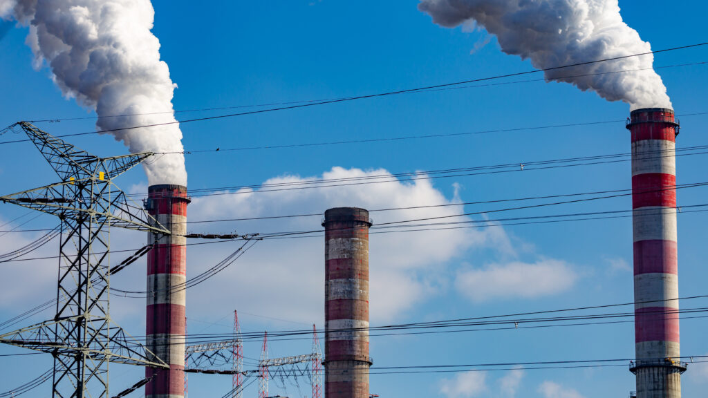 Por: Cortesía Reforma energética “como los cangrejos”: Especialista