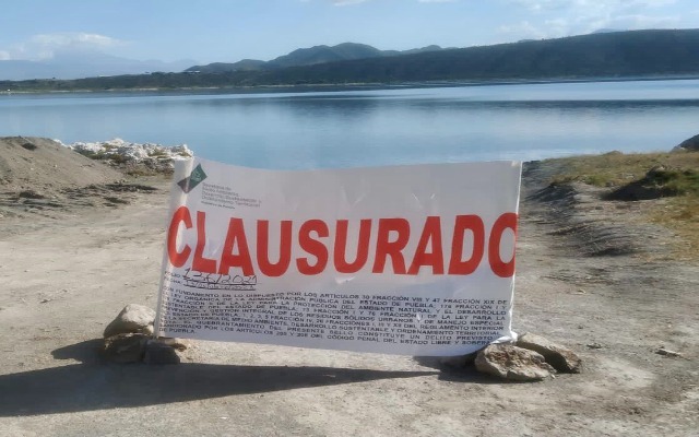 Hay dos personas detenidas por obras en laguna de Alchichica, revela Barbosa