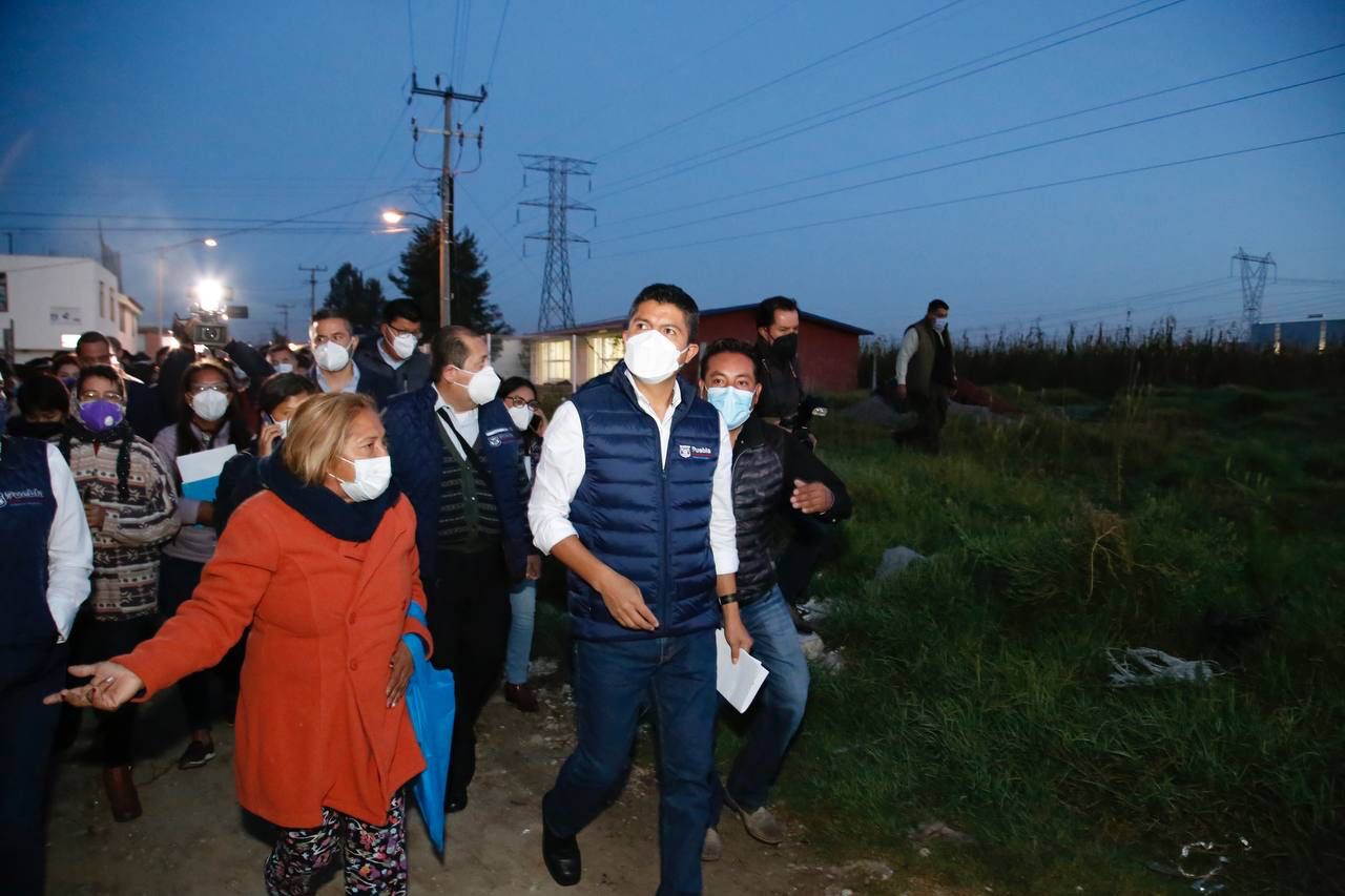 Por: Cortesía Ambulantes podrían instalarse con permiso de la autoridad: Eduardo Rivera