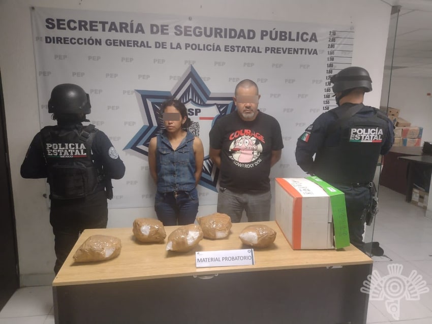 Por: Cortesía Detienen a traficantes de droga en municipio de Puebla; llevaban cargamento valuado en $300 mil