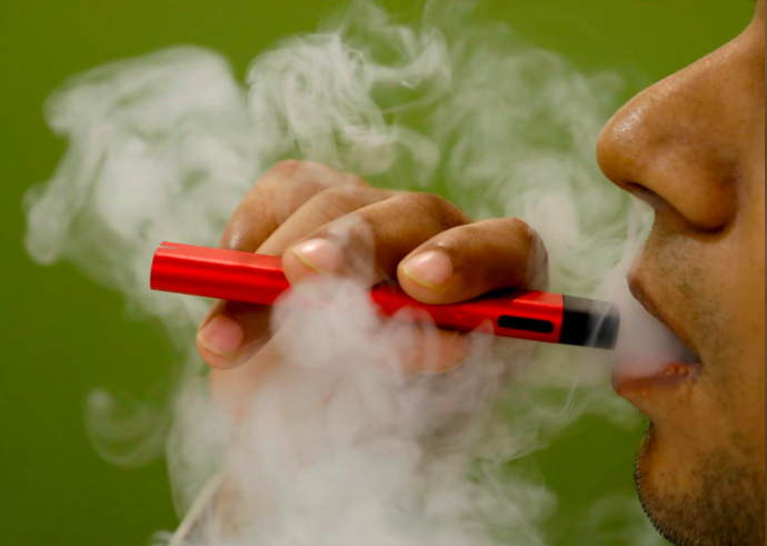 Por: Cortesía AMLO presentará iniciativa contra cigarros electrónicos y vapeadores
