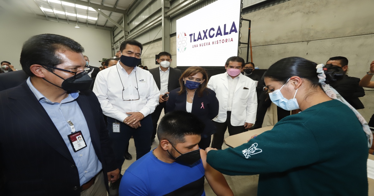 Por: Cortesía Asistió Lorena Cuéllar a jornada de vacunación covid-19 en nodos industriales de Tlaxcala