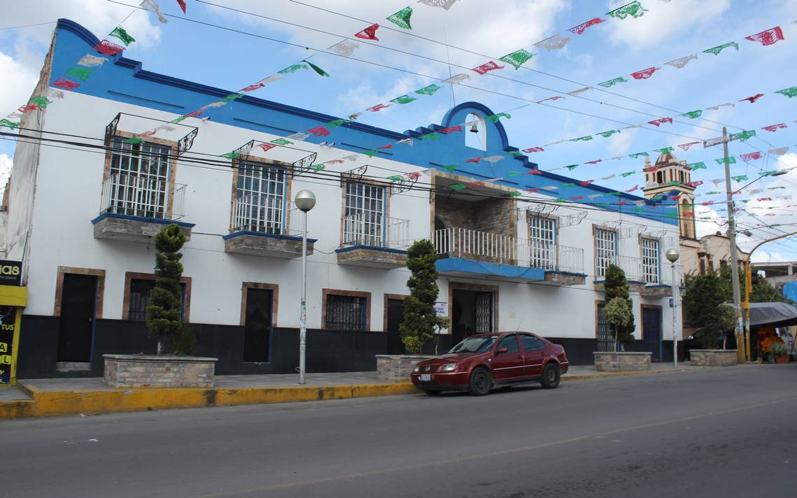 Hay disposición para analizar que juntas auxiliares sean municipios: Eduardo Rivera