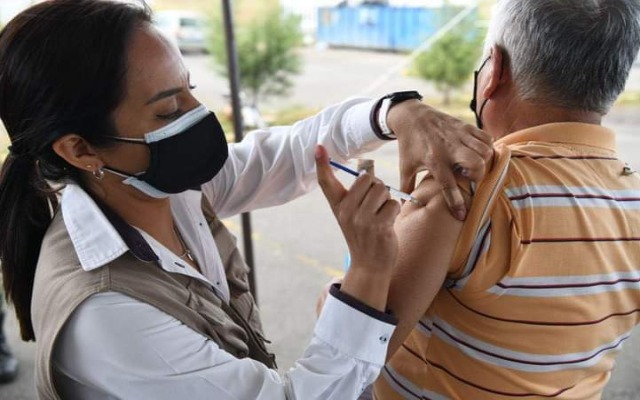 Avance de la vacunación en Puebla está por debajo de la media nacional