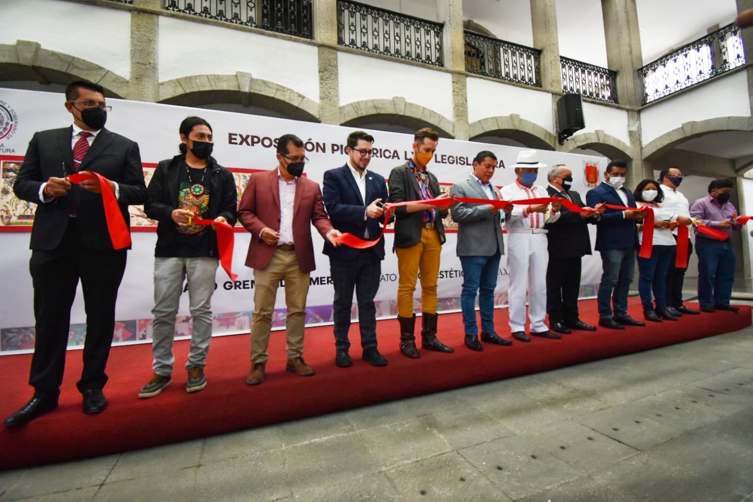 Por: Cortesía Inauguran en el Congreso exposición de David Gremard y el relato mítico-estético de Tlaxcallan