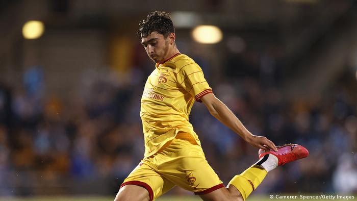 Por: Cortesía El mundo del futbol le agradece a Josh Cavallo el anuncio de su homosexualidad