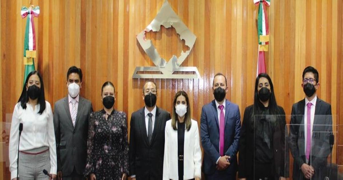 Por: Cortesía Rinden protesta él y las nuevas consejeras del ITE