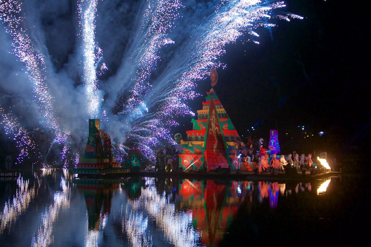 Por: Cortesía Arrancó el 25 aniversario del espectacular ritual prehispánico, "Festival de la Luz y de la Vida" en Chignahuapan