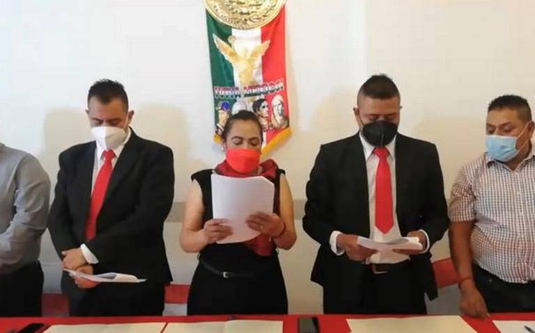 Por: Cortesía Mazatecochco realiza toma de protesta en Tlaxcala debido a la toma de su alcaldía.