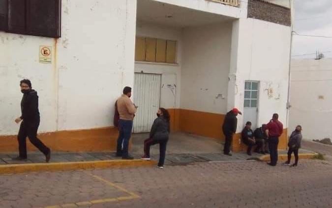 Por: Cortesía Pagan a policías de Terrenate con cheques sin fondos