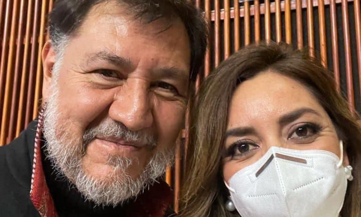 Por: Cortesía Dulce Silva atestigua entrega de Tercer informe de Gobierno de AMLO