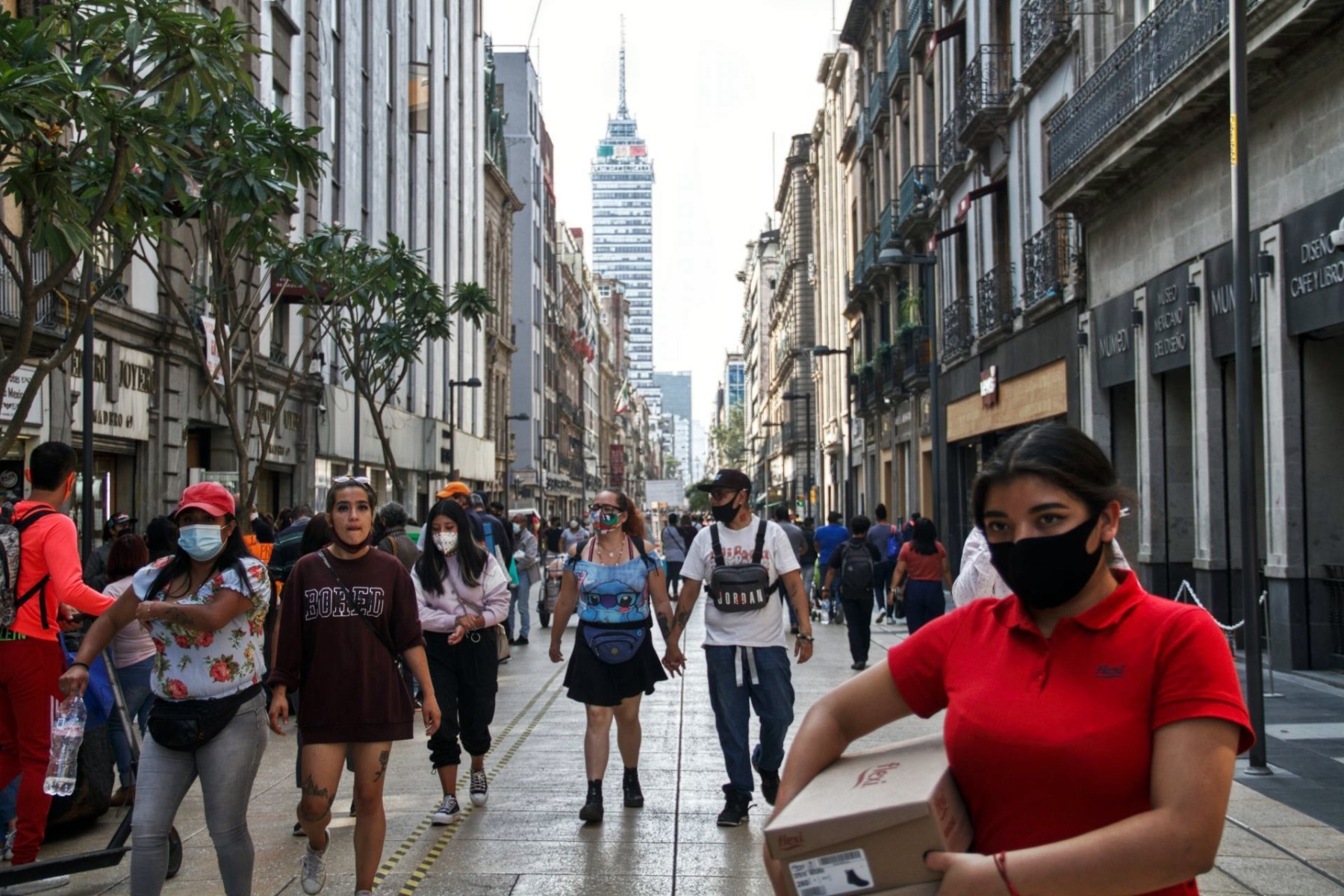 Por: Cortesía CDMX disminuye riesgo y pasa a semáforo amarillo en alerta Covid