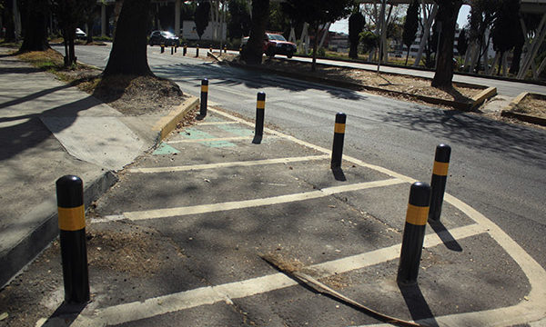 Por: Cortesía Rivera Vivanco defiende instalación de bolardos durante su gestión