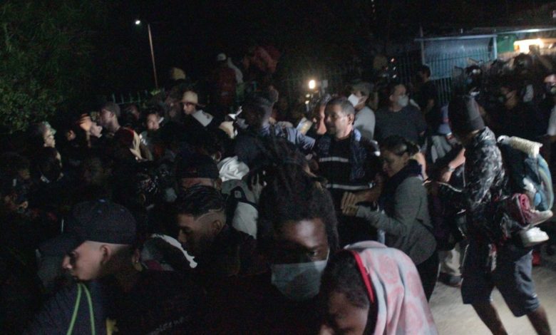 Por: Cortesía Entre tocamientos y abusos la Guardia Nacional disuelve cuarta caravana migrante en Chiapas (Video)