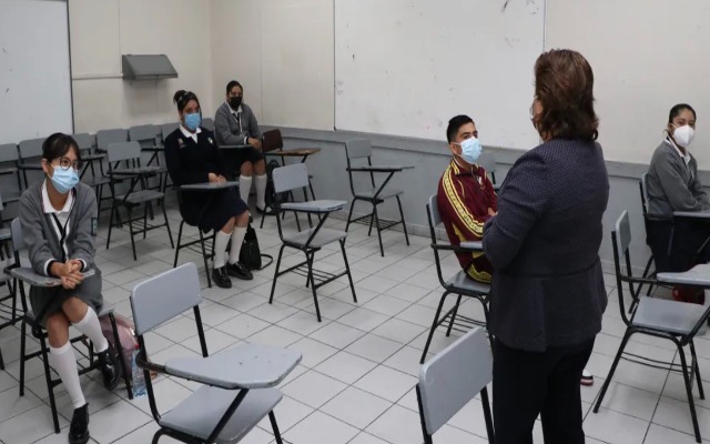 Por: Cortesía Alumnos de 480 escuelas vandalizadas continúan tomando clases a distancia