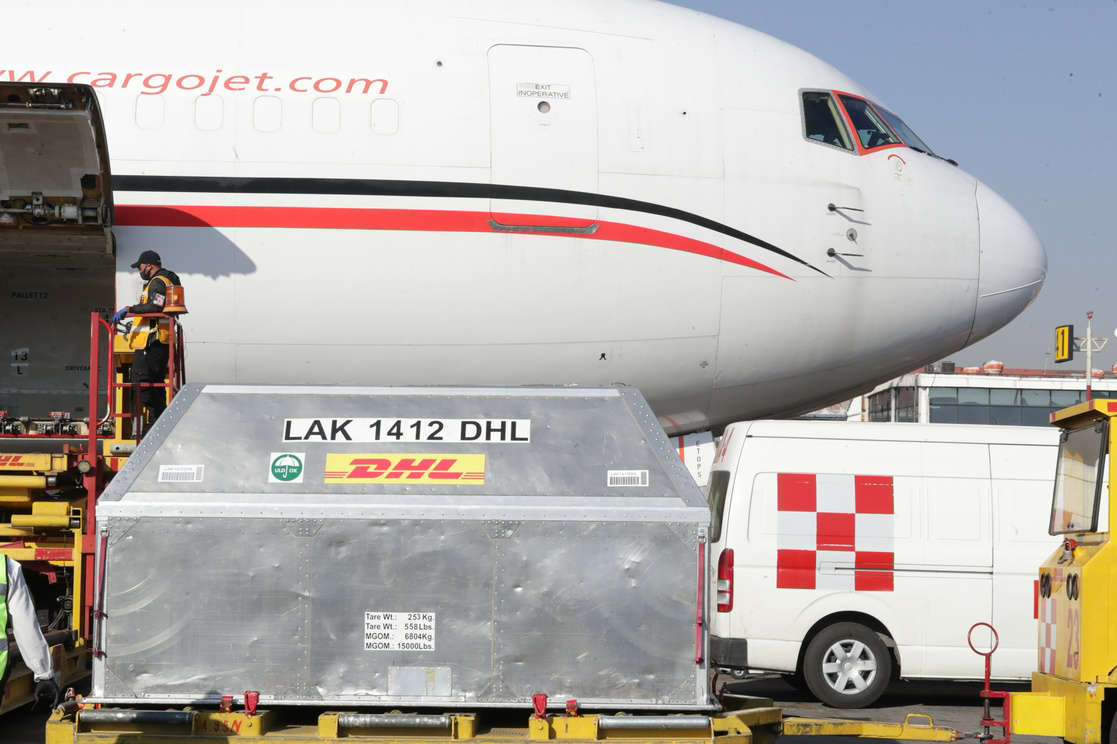 Por: Cortesía Demoran las entregas de vacunas ya contratadas