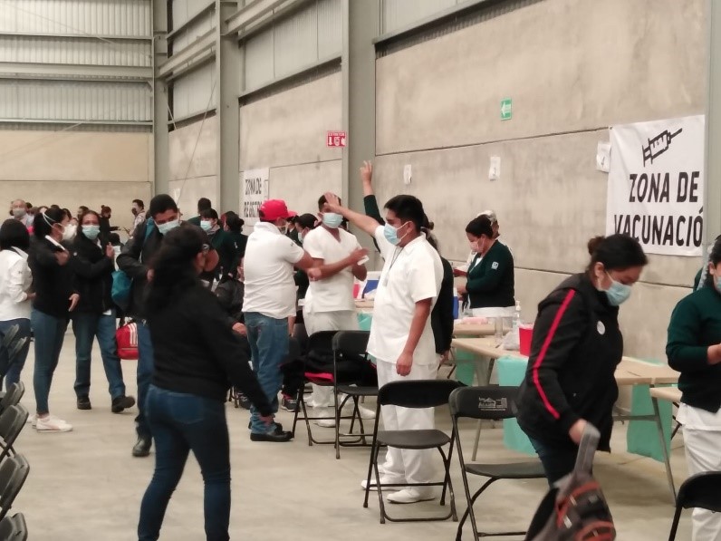 Por: Cortesía Instalan puntos de vacunación contra Covid19 en nodos industriales para llegar a obreros