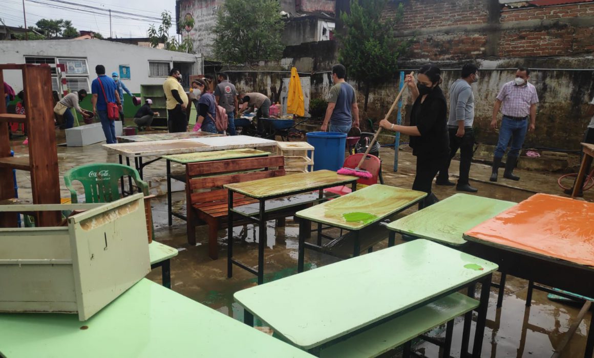 Por: Cortesía "Es imposible regresar"; denuncian maestros de Veracruz tras las malas condiciones de escuelas